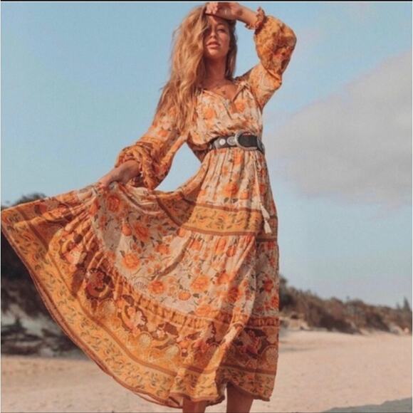 Spell & The Gypsy Collective XS Seashell Floral Long Sleeve...